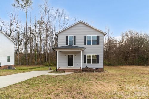 111 Pinecroft Ln, Spencer, NC, 28159-1751 | Card Image
