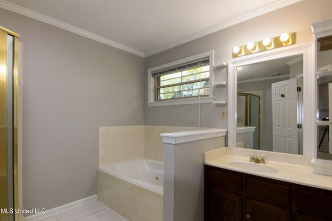 Primary Bath | Image 13
