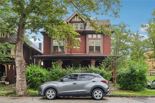 433 E 11th Ave, Munhall, PA, 15120-2001 | Card Image