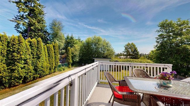 2113 Amethyst Way, House other with 5 bedrooms, 3 bathrooms and 2 parking in Sooke BC | Image 12