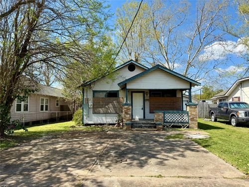 202 S Magnolia St, Highlands, TX, 77562-3756 | Card Image
