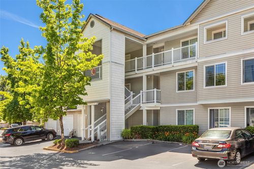 apt-c202-2009 196th St Se, Bothell, WA, 98012-8519 | Card Image