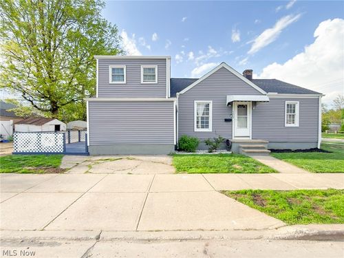 1664 Douglas Rd, Wickliffe, OH, 44092-1064 | Card Image