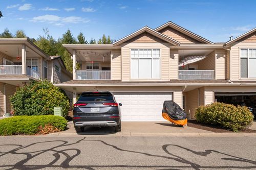 70-8590 Sunrise Dr, Chilliwack, BC, V2R3Z4 | Card Image