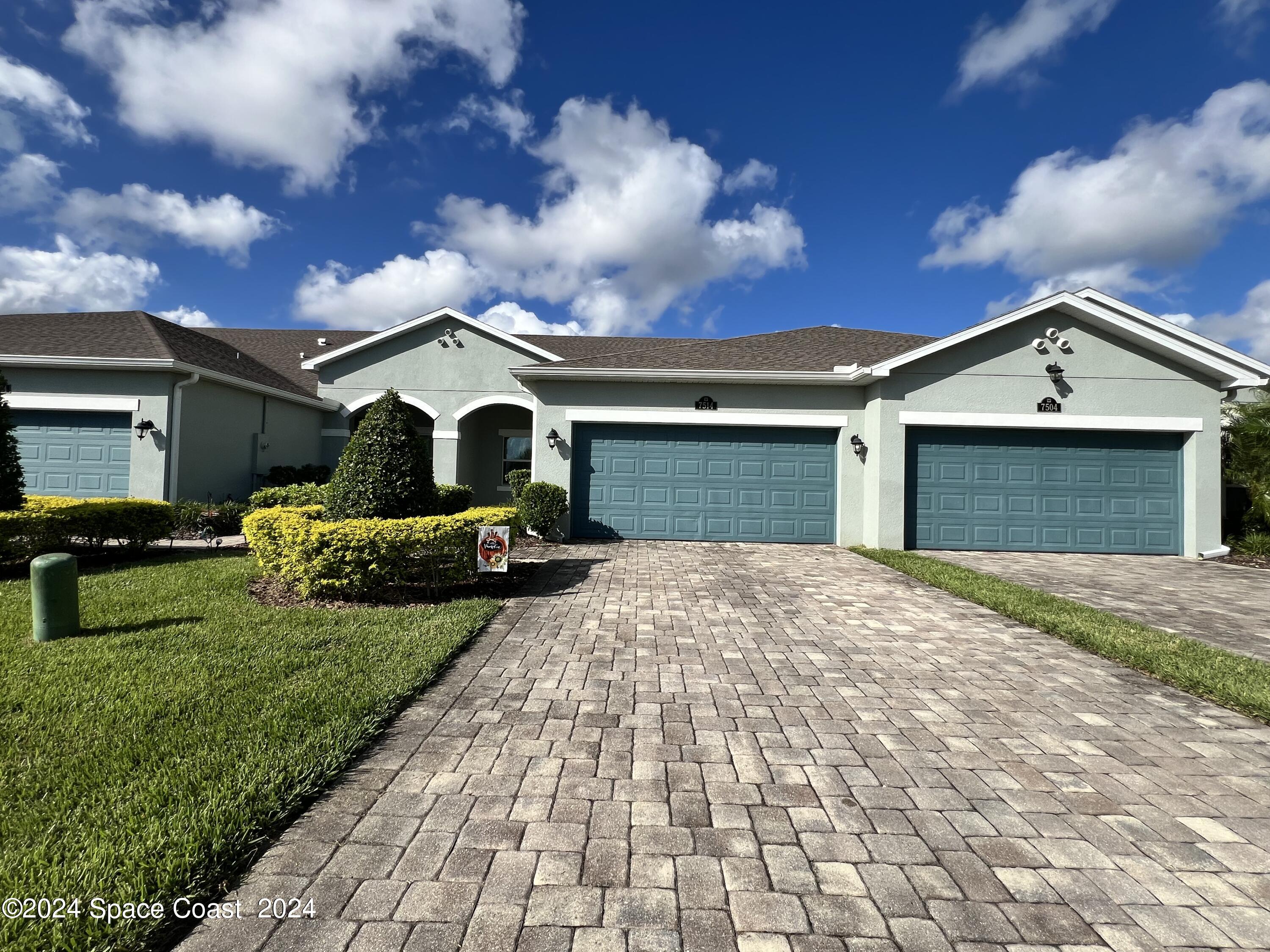 Loren Cove Dr, Melbourne, FL 32940
