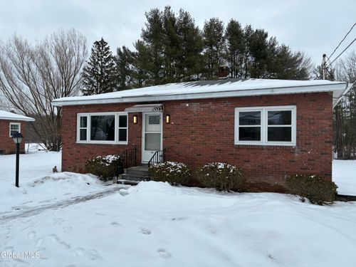 468 Elm Ave, Selkirk, NY, 12158-1202 | Card Image