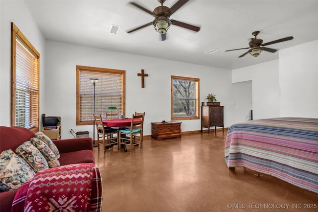300 Nw 6 Th St, House other with 3 bedrooms, 2 bathrooms and null parking in Kingston OK | Image 39