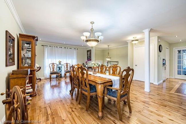 136 Patterson St, House other with 5 bedrooms, 2 bathrooms and 6 parking in Beeton ON | Image 11