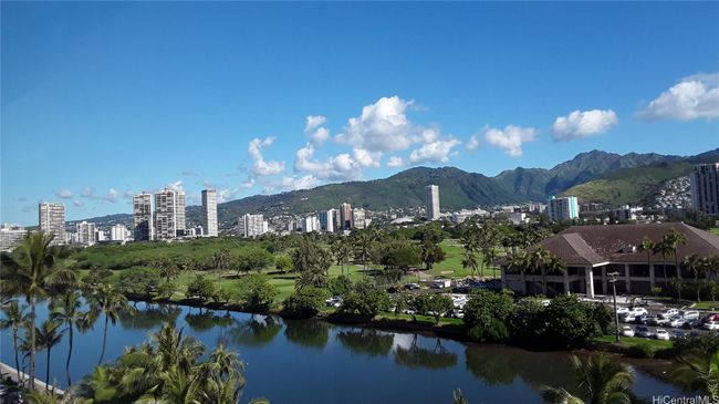 803 - 2533 Ala Wai Boulevard, Home with 2 bedrooms, 2 bathrooms and 1 parking in Honolulu HI | Image 1