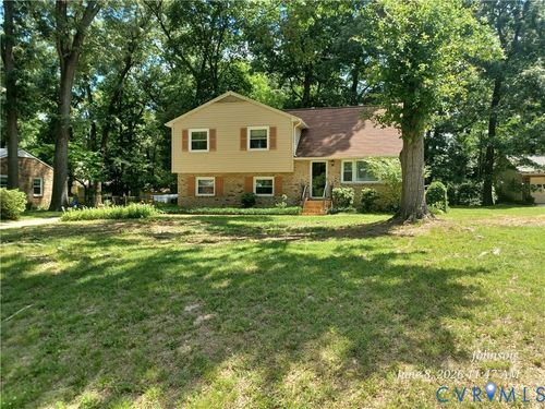 10001 Alfaree Rd, North Chesterfield, VA, 23237-4112 | Card Image