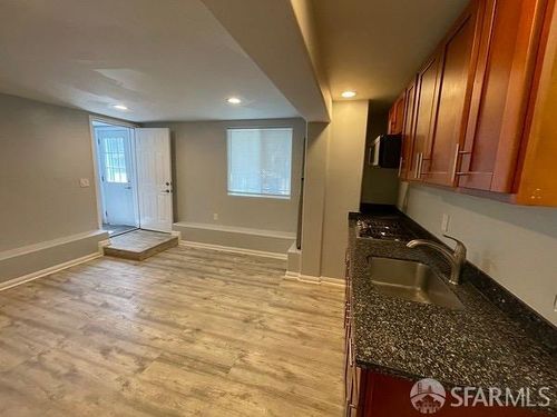 766 Thornton Ave, San Francisco, CA, 94124-2560 | Card Image