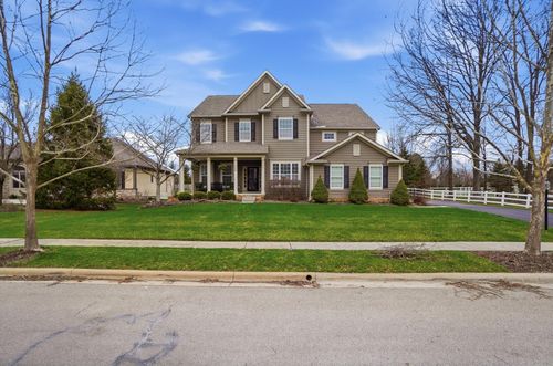 6409 Braymoore Dr, Galena, OH, 43021-9099 | Card Image