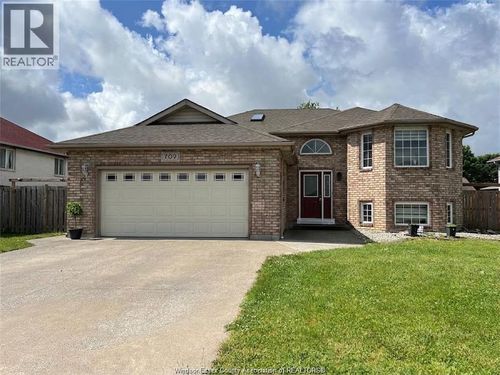 lower-709 Havens Dr, Windsor, ON, N9G2S5 | Card Image