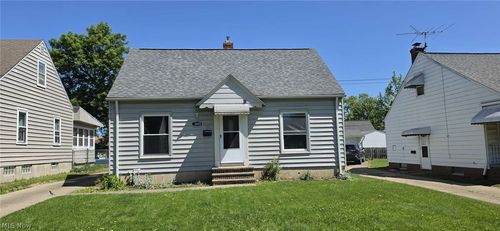 12605 Shady Oak Blvd, Garfield Heights, OH, 44125-3846 | Card Image