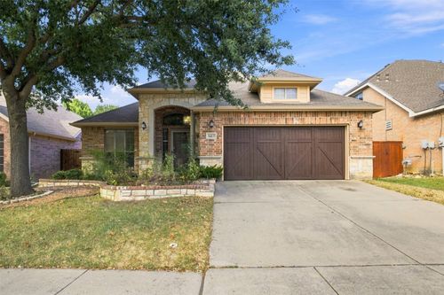 9413 Granger Ln, Fort Worth, TX, 76244-6155 | Card Image