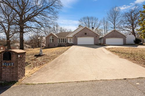 29900 S 592 Pl, Grove, OK, 74344-7876 | Card Image