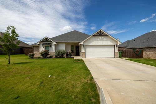 3006 Promenade Dr, Granbury, TX, 76049-8338 | Card Image