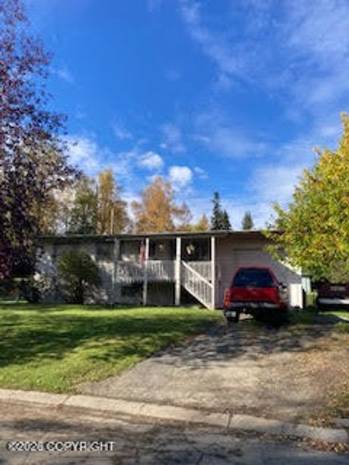 6724 Mulberry Drive, Anchorage, AK, 99502 | Card Image