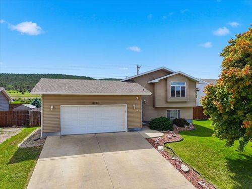 14675 Telluride St, Summerset, SD, 57769-6205 | Card Image
