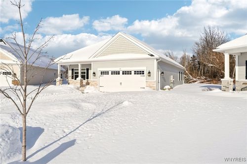 unit-13-6385 Boston State Rd, Hamburg, NY, 14075-6632 | Card Image