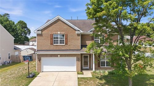 4508 Paula Dr, Winston-Salem, NC, 27127-8853 | Card Image