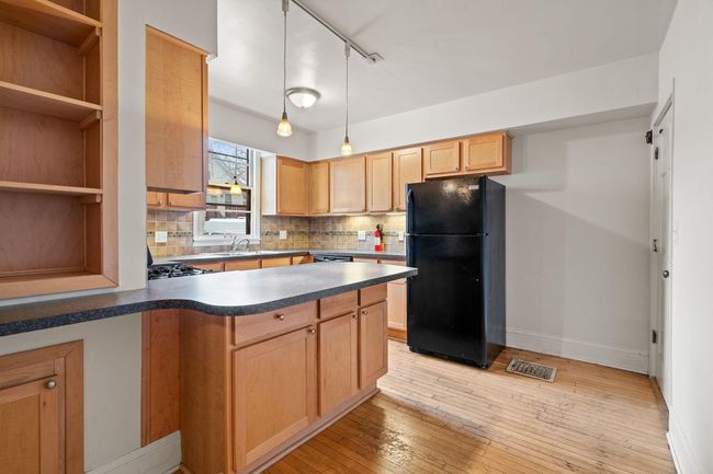 APT-1 - 2744 Fremont Ave S, Home with 3 bedrooms, 1 bathrooms and null parking in Minneapolis MN | Image 7