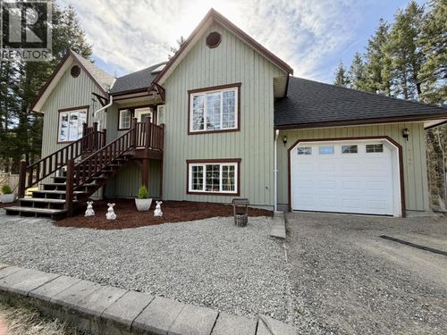 4745 Anzeeon Rd, 108 Mile Ranch, BC, V0K2Z0 | Card Image