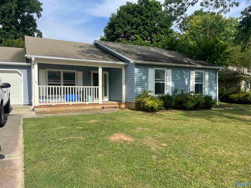 8455 Hogan Dr Se, Huntsville, AL, 35802-3453 | Card Image