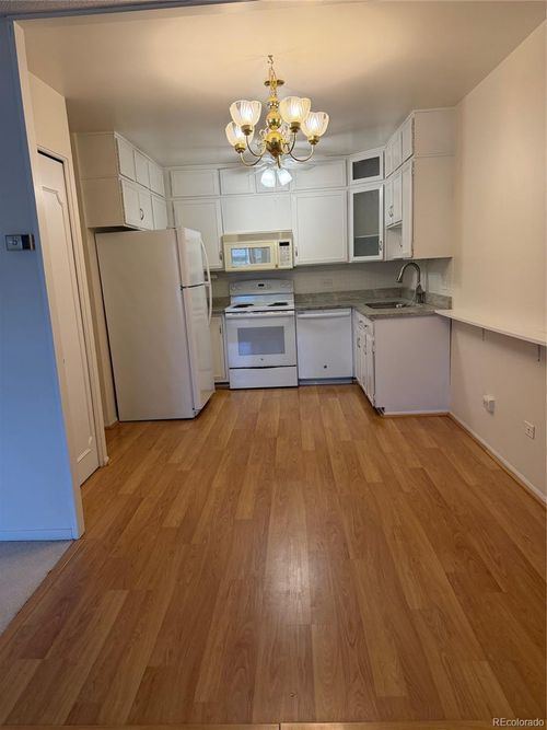 5b-620 S Alton Way, Denver, CO, 80247-1657 | Card Image