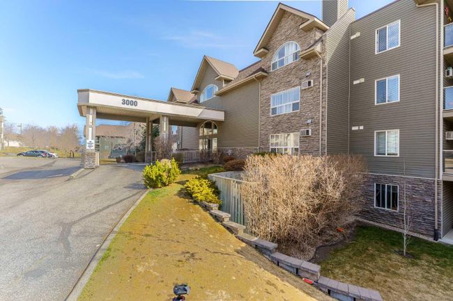 3425 - 3000 Millrise Point Sw, Home with 2 bedrooms, 2 bathrooms and null parking in Calgary AB | Image 29