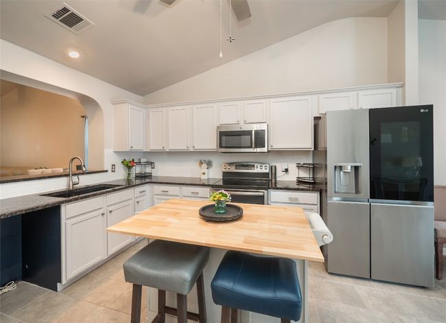 4605 Mather, House other with 4 bedrooms, 2 bathrooms and null parking in Kyle TX | Image 9