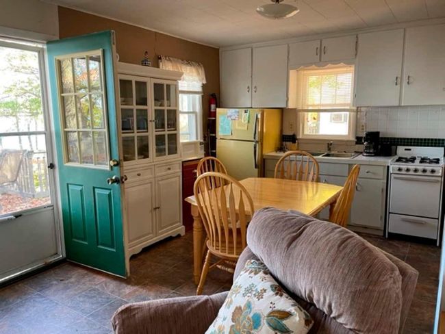 33 Winterhaven #3 kitchen 2.jpg | Image 33
