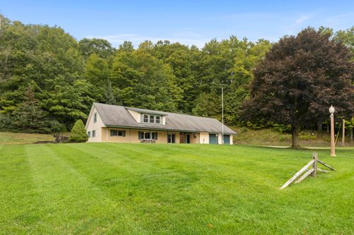 2298 Ely Rd, Honor, MI, 49640-9738 | Card Image