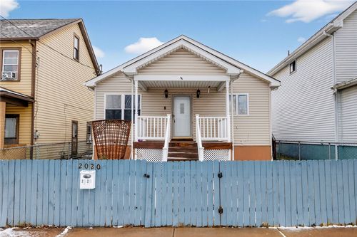 2020 Constitution Blvd, New Kensington, PA, 15068-4316 | Card Image