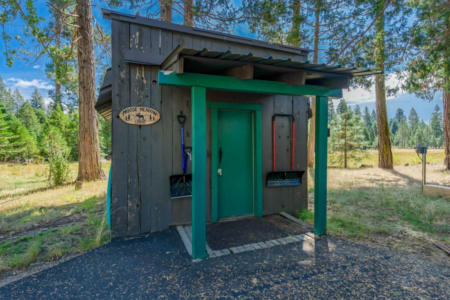 Residential in Shaver Lake 2