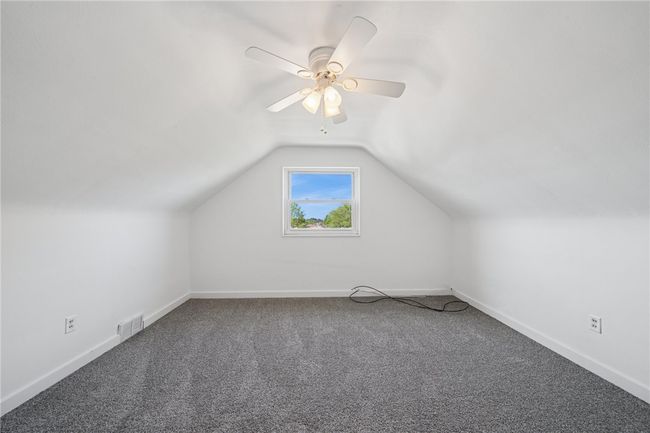 304 E Patty Ln, House other with 3 bedrooms, 2 bathrooms and 1 parking in Monroeville PA | Image 17