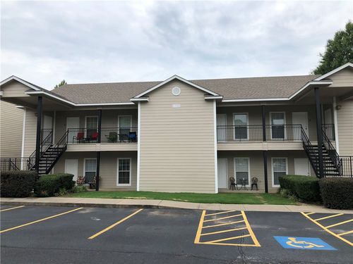 apt-5-1766 N Gregg Ave, Fayetteville, AR, 72703-2468 | Card Image