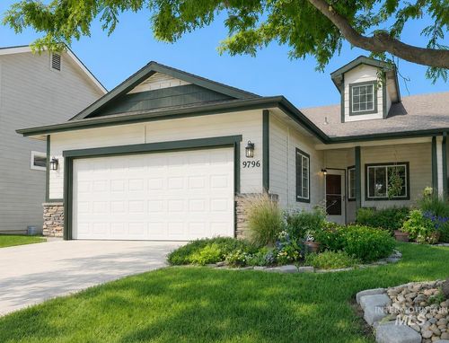 9796 W Canterbury Dr, Boise, ID, 83704-5334 | Card Image