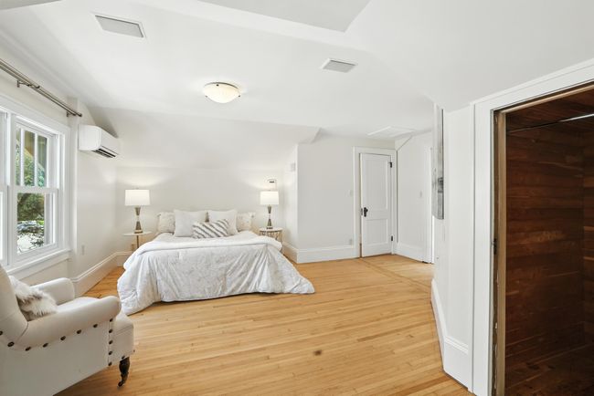 Spacious primary suite | Image 24