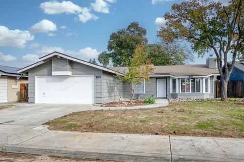 3864 N Forestiere Ave, Fresno, CA, 93722-1109 | Card Image