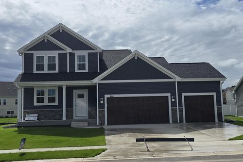 1517 Patton Drive, Hartford, WI, 53027 | Card Image