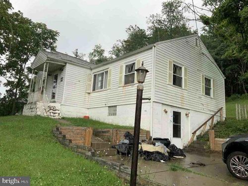 939 S Central Ave, Canonsburg, PA, 15317-1422 | Card Image