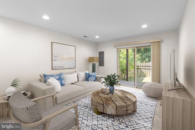 154 Cambridge Way, Townhouse with 4 bedrooms, 4 bathrooms and null parking in Warrenton VA | Image 34