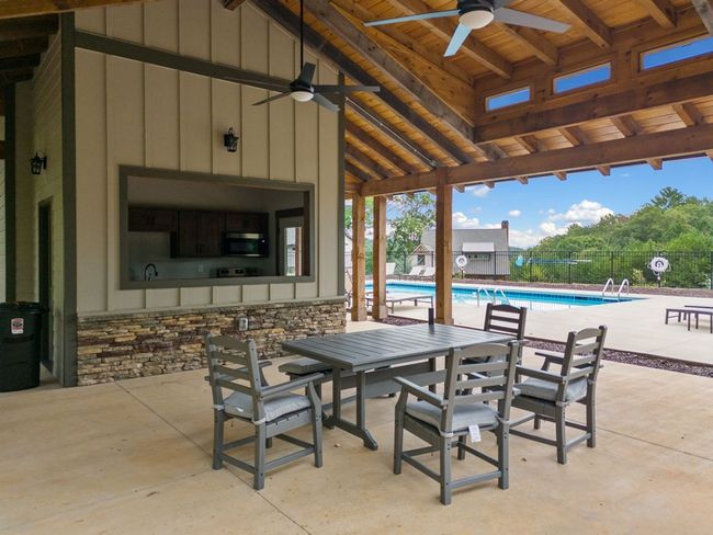 117 Pinnacle Dr, Home with 3 bedrooms, 2 bathrooms and 2 parking in Ellijay GA | Image 21