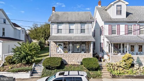 130 S Front St, Coplay, PA, 18037-1008 | Card Image