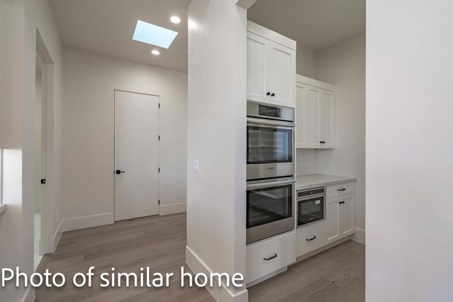 Johnson Arch Phtos of similar home-241 | Image 13