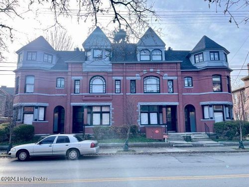 1-114 W Oak St, Louisville, KY, 40203-2814 | Card Image