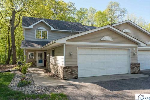 31 Pleasant View Trl, North Mankato, MN, 56003-2442 | Card Image