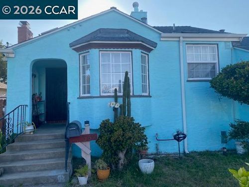 559 43rd St, Richmond, CA, 94805-2353 | Card Image