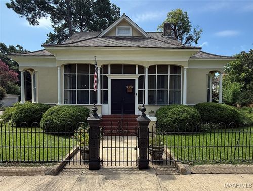 520 Selma Ave, Selma, AL, 36701-5828 | Card Image
